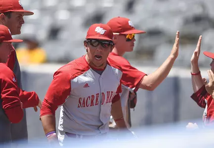 SHU Sweeps Doubleheader with Consecutive Wins on the Final Play Image