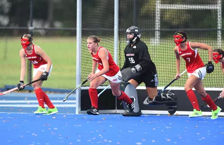 Pioneers Drop 6-1 Decision to Maine Image