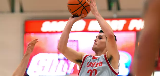 Pioneers Fall On The Road at Mount St. Mary's Image