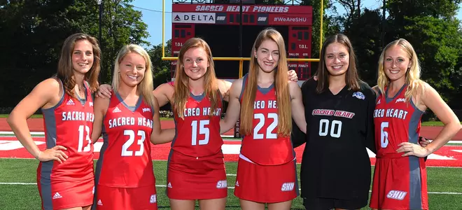 Field Hockey Falls 1-0 To LIU Brooklyn Image