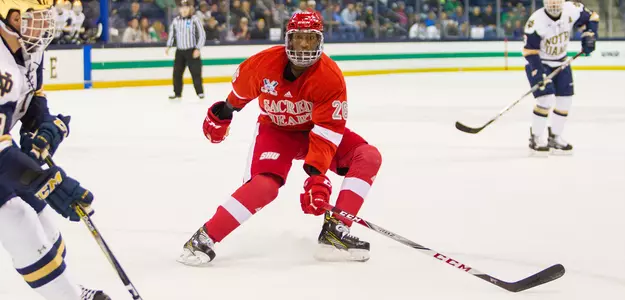 Pioneers Downed by AIC in Series Opener Image