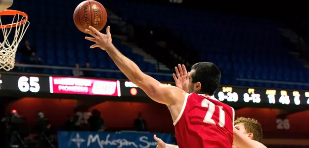 Men's Basketball Earns First Win Of Season In Overtime Over Maine Image