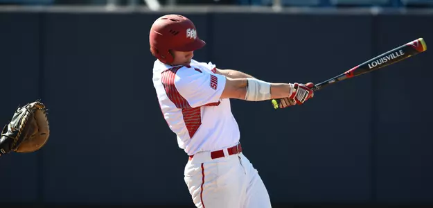 Pioneers Close Out Game Two 6-0, Take Series Finale Against NYIT 6-2 Image