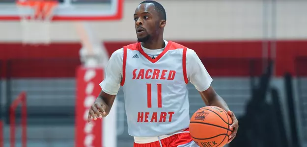 SHU Outlasts Bryant 73-70 In Overtime Image