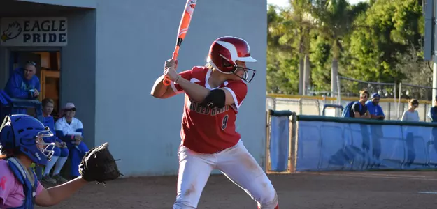 Pioneers Fall To Maine In Double-Header Image