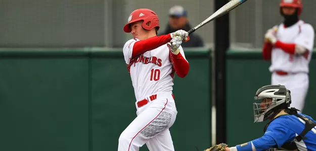 Bryant Sweeps Doubleheader Over Pioneers Image