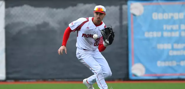 Pioneers Bounce Back In Game Two to Split Doubleheader Against Mount Image