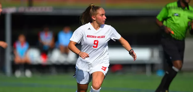 Pioneers Fall to Stony Brook In Final Non-Conference Matchup Image