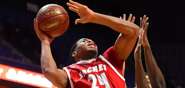 Men's Basketball Snaps Skid With 40-Point Win At St. Francis Brooklyn Image