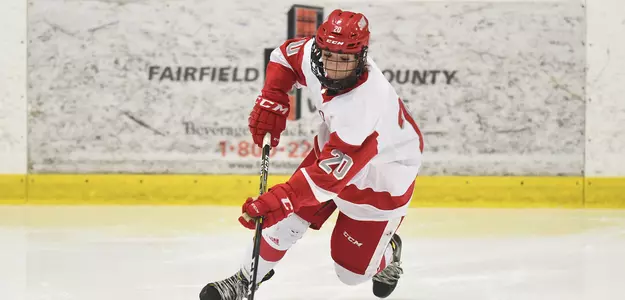 Women's Hockey Rallies For 3-2 Win Over Becker Image