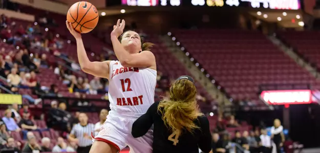 Murphy Nets Career-High Again; Pioneers Unable to Break Through at RMU Image