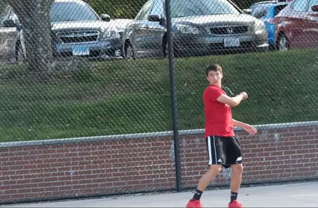 Men's Tennis Sweeps Holy Cross 7-0 Image
