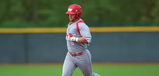Pioneers Take Down Southeastern Louisiana To Open Weekend Image