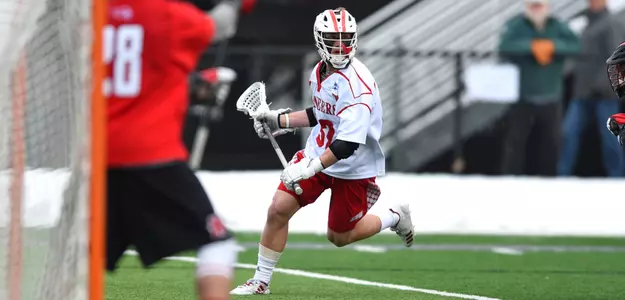 Pioneers' Second-Half Scoring Drought Triggers Loss Against Bryant Image