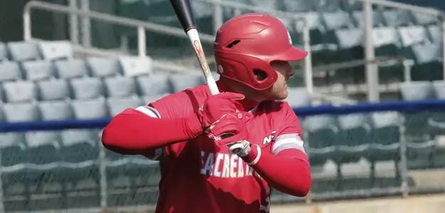 Pioneers Drop Midweek Matchup At Yale Image