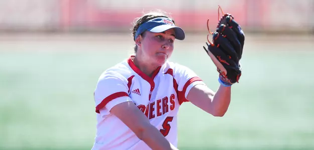 Pitching Powers SHU Softball In Sweep Over FDU Image