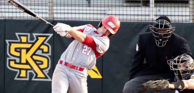 Pioneers Drop Doubleheader at Mount Image