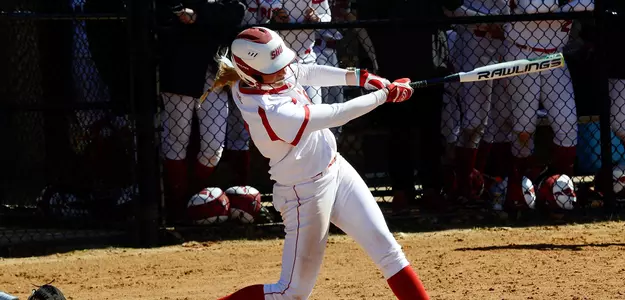 Pioneers Suffer Setback Against Quinnipiac Image