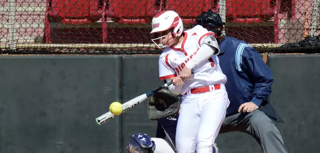 Pioneers Record Shutout In Game Two To Split Doubleheader At Stony Brook Image