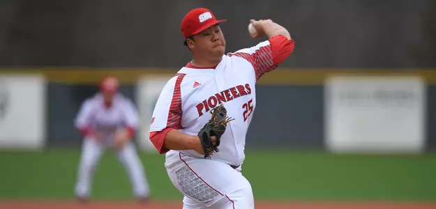Pioneers Fall To Nationally Ranked UConn Image