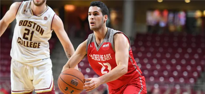 Men's Basketball's Second-Half Comeback Comes Up Short in 92-85 Loss at St. Francis Brooklyn Image