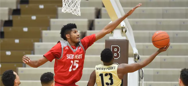 Spellman Tallies Program-Record Nine Blocks in Men's Basketball's 62-38 Win Over Wagner Image