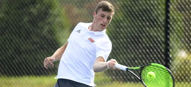 Men's Tennis Falls to Fairfield 6-1 Image