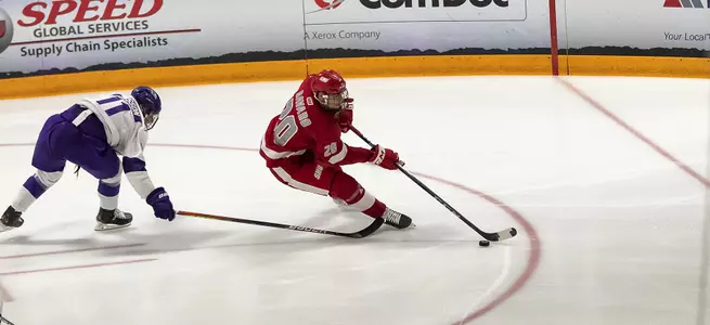 Cotton Nets Two Short Handed Goals in Men's Ice Hockey 3-1 Victory Over Niagara Image