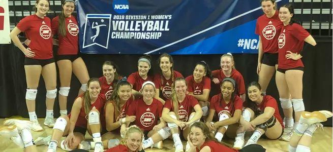 Women's Volleyball Set for NCAA Tournament Matchup With #1 Baylor Image