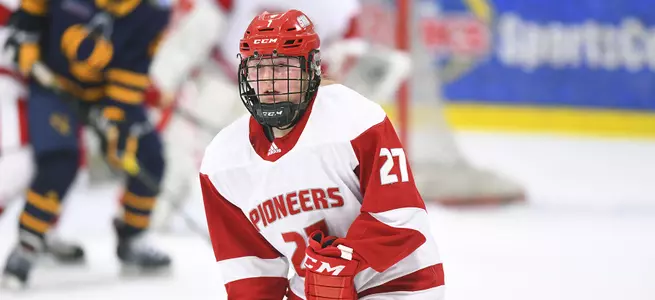 Women's Ice Hockey Dominates Post 8-2 Image