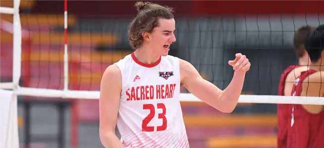 Men's Volleyball Falls to Penn State in Straight Sets Image