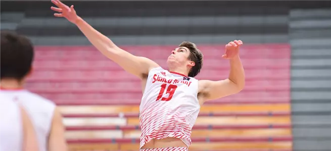 Men's Volleyball Falls to St. Francis U., 3-1 Image
