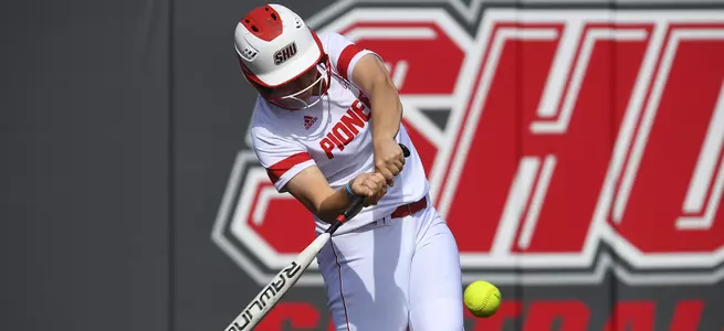Softball Concludes Non-Conference Slate on a High Note With 13-3 Win Over Fairfield Image