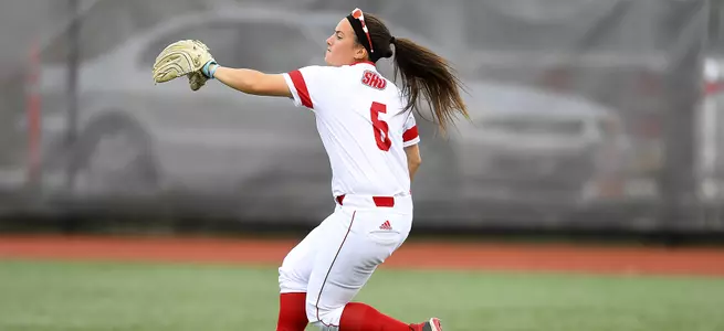 Softball Takes Game Two Against Bryant 7-5 In Nine Innings Image