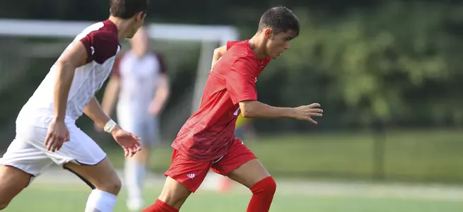 Men's Soccer Picks Up First Win of the Season With 2-1 Victory Over Saint Peter's Image
