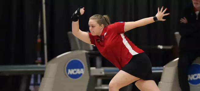 Bowling Goes 5-0 On Day One Of Northeast Invitational Image