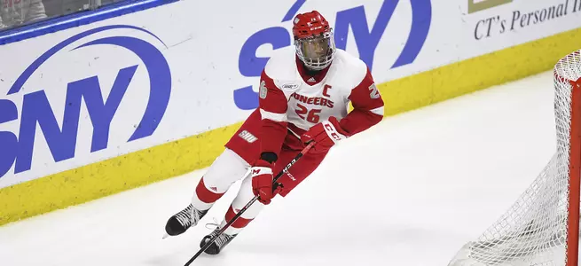 Johnstone Seals Game Winner for Men's Ice Hockey Late in Third Period to Defeat #20 AIC 5-3 Image