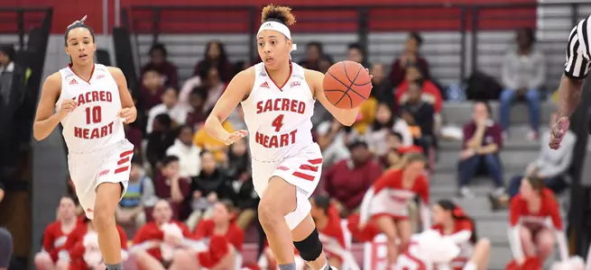 Davis Tallies First Double-Double of Season As Women's Basketball Edges LIU 64-55 In Overtime Image