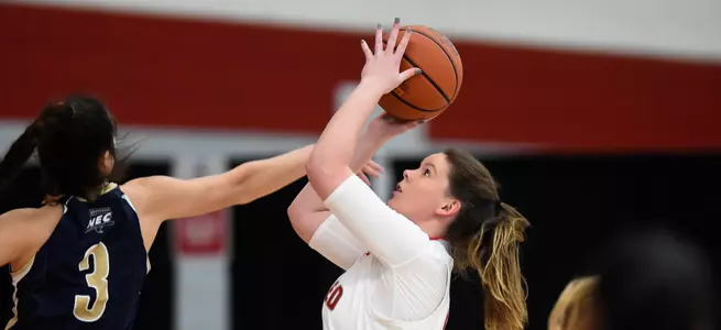 No Love for the Bulldogs as Pioneers Prevail 58-44 Image