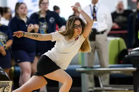 Women's Bowling Secures Second Victory With a 3-0 Sweep Image
