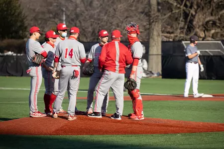 Hofstra Shuts Out Sacred Heart 5-0 Image