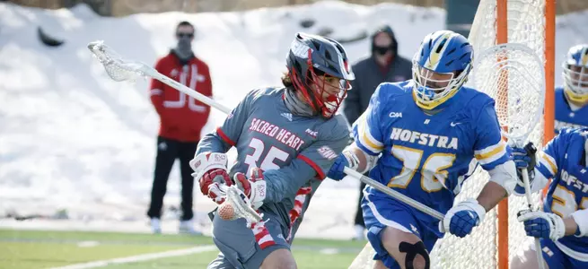 Stags Pull Away from Pioneers 14-8 Image