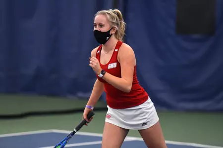 Pioneers Fall 5-2 at Bryant Image