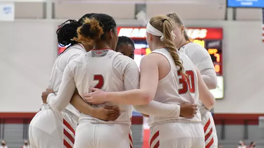 Starting 5 Team Huddle vs SFU 2022
