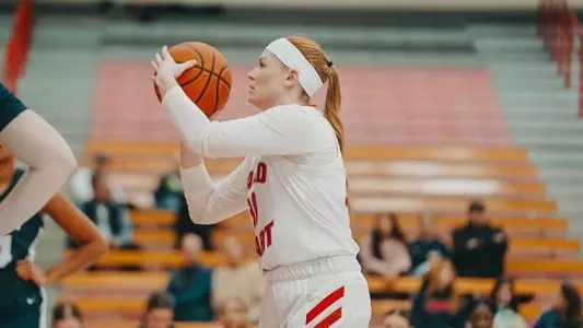 Olivia Tucker vs Mercy