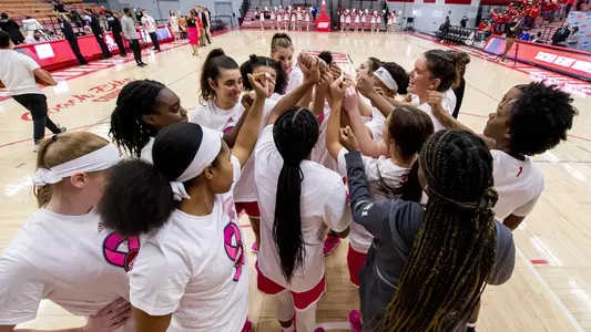 WBB Huddle vs LIU 2022