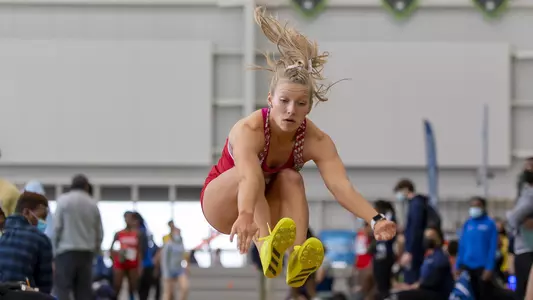 Kaylee Stenderowicz NEC 2022 Indoor