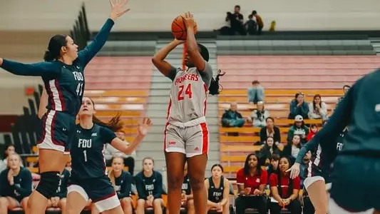 Sierra Johnson vs FDU