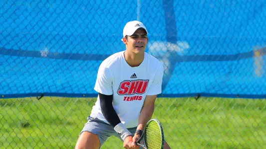 Apostolou Action Photo