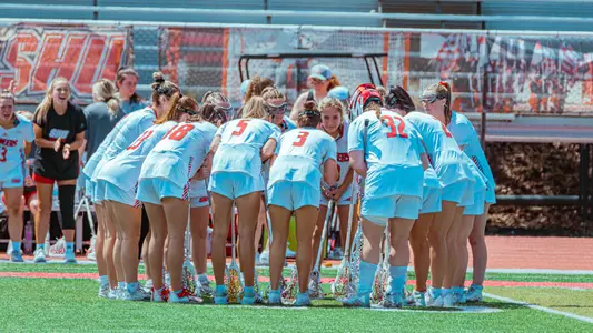 WLAX Team Huddle Semi